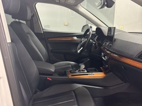 Used 2023 Audi Q5 2.0T Premium w/ Convenience Package AWD/4WD image 18