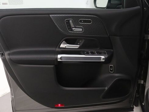 Certified 2026 Mercedes-Benz GLB 250 image 20