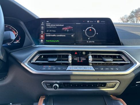 Used 2023 BMW X6 xDrive40i w/ Premium Package image 34