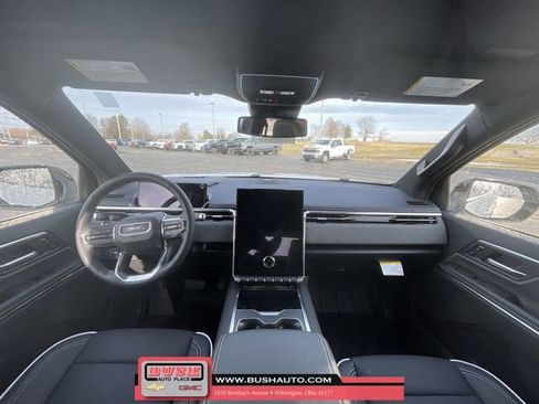 New 2026 GMC Sierra EV Elevation image 19