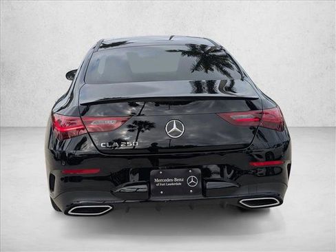 Used 2025 Mercedes-Benz CLA 250 image 7