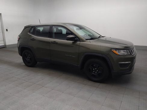 Used 2018 Jeep Compass Sport FWD image 11