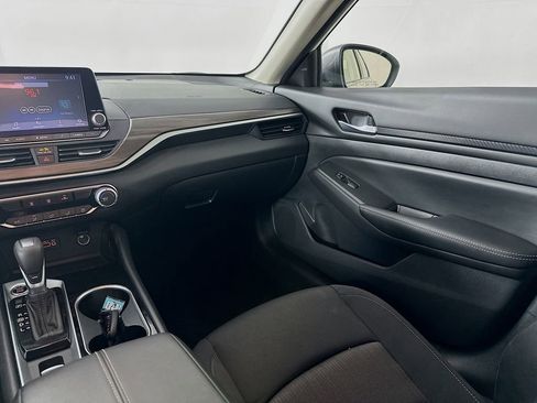 Certified 2024 Nissan Altima 2.5 SV image 30
