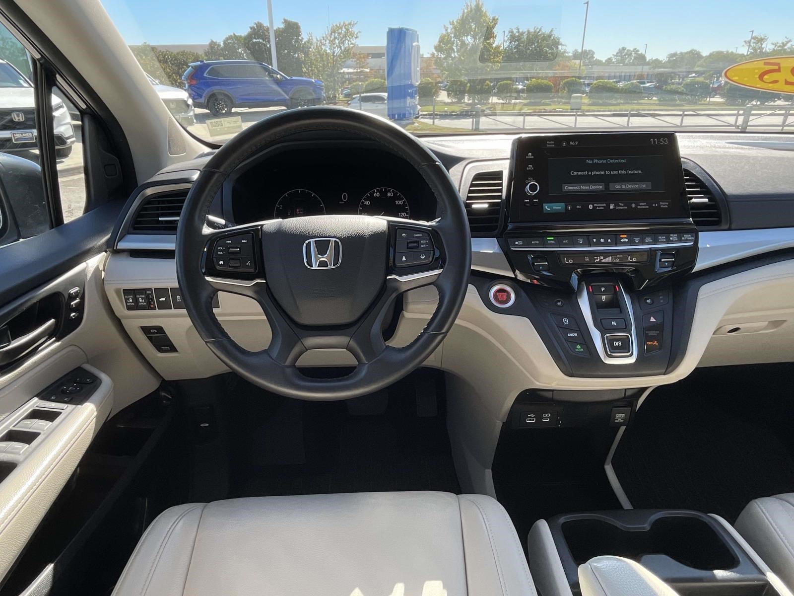 Used 2025 Honda Odyssey EX-L image 12