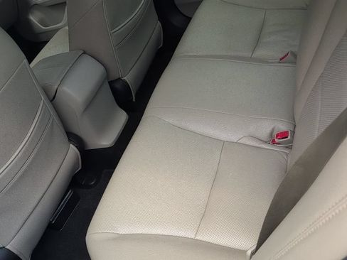 Used 2017 Honda Accord LX image 9