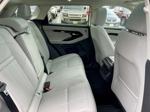 Certified 2024 Land Rover Range Rover Evoque S image 31