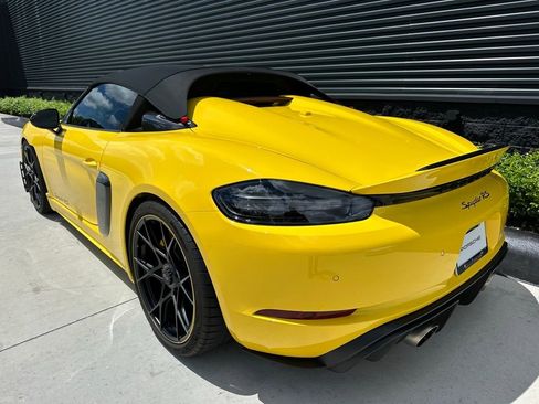 Used 2024 Porsche 718 Boxster Spyder RS image 3