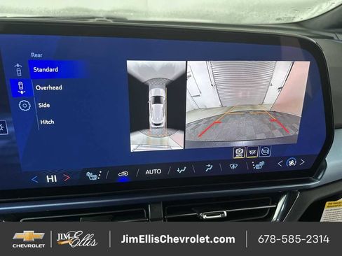 New 2026 Chevrolet Equinox EV LT image 30