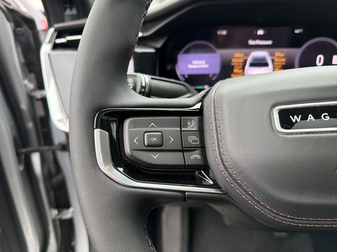 Used 2024 Jeep Wagoneer Launch Edition image 24