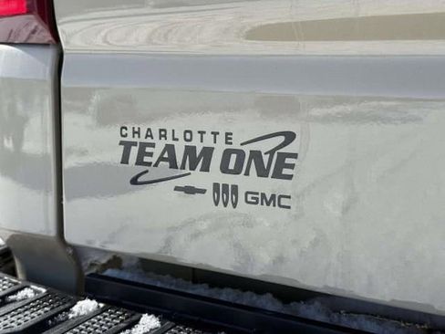 Used 2023 Chevrolet Silverado 1500 ZR2 w/ Technology Package image 36