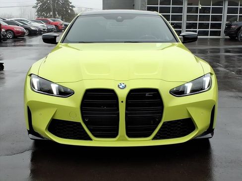 Used 2025 BMW M4 Competition w/ Parking Assistance Package image 8