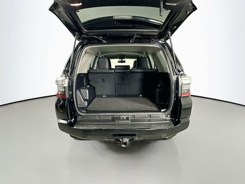 Used 2019 Toyota 4Runner SR5 Premium image 27