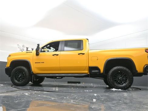 New 2026 Chevrolet Silverado 2500 ZR2 w/ LPO, Dark Essentials Package image 33