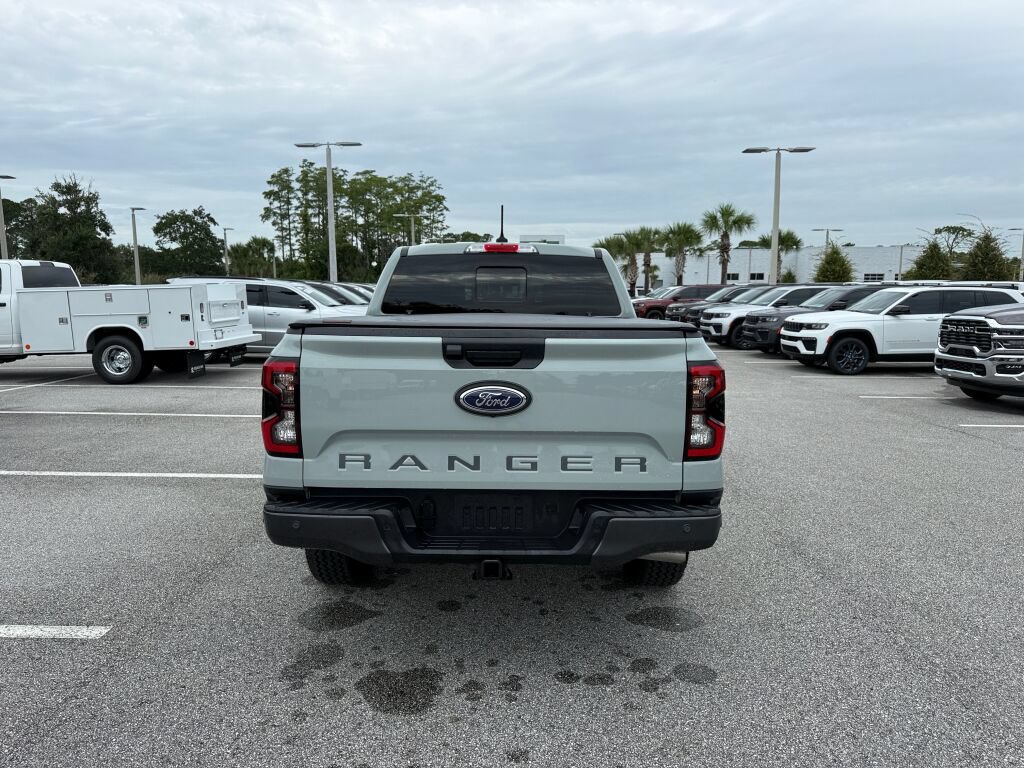 Used 2024 Ford Ranger Lariat w/ FX4 Off-Road Package AWD/4WD image 4