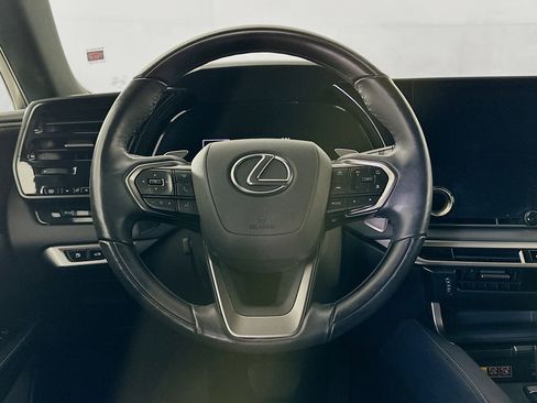 Used 2023 Lexus RX 350 Premium w/ Accessory Package AWD/4WD image 18