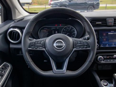 Used 2024 Nissan Versa SR FWD image 22