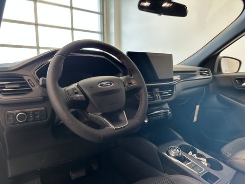 New 2026 Ford Escape ST-Line w/ Tech Pack #1 image 33