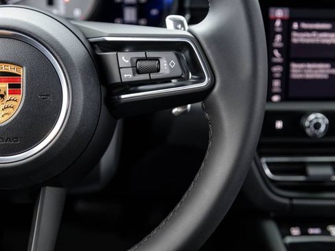 New 2026 Porsche Macan S image 16