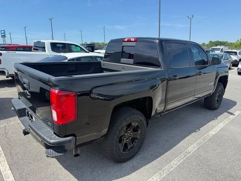 Used 2018 Chevrolet Silverado 1500 LTZ Z71 w/ LTZ Plus Package AWD/4WD image 4