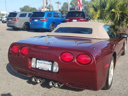 Used 2003 Chevrolet Corvette Convertible w/ Preferred Equipment Group1 image 8