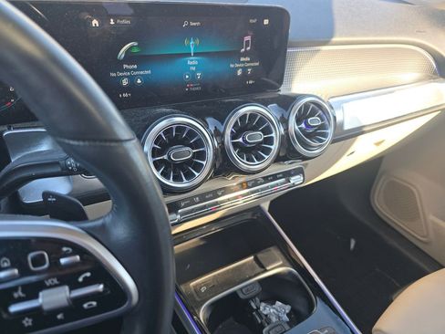 Certified 2023 Mercedes-Benz GLB 250 4MATIC image 29