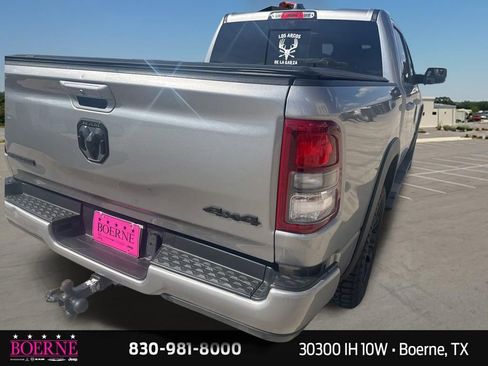 Used 2022 RAM 1500 Big Horn AWD/4WD image 12