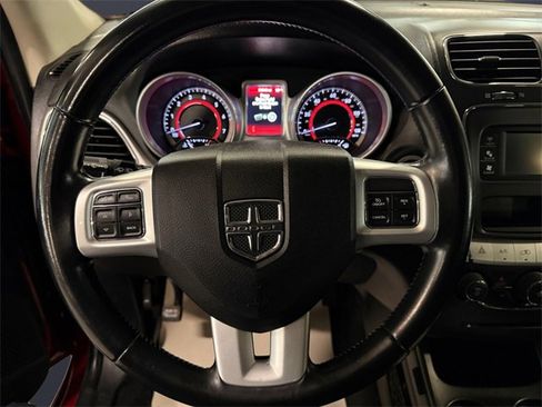 Used 2020 Dodge Journey SE w/ SE Popular Equipment Group image 12