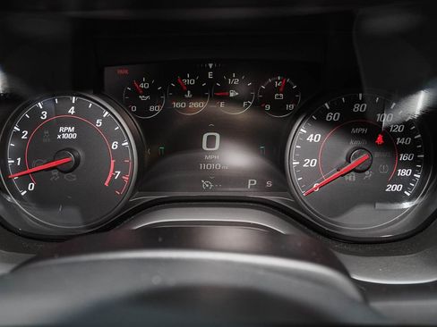 Used 2018 Chevrolet Camaro SS RWD image 15