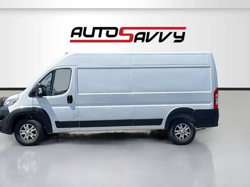 Used 2024 RAM ProMaster 2500 w/ Quick Order Package 22G SLT FWD image 4