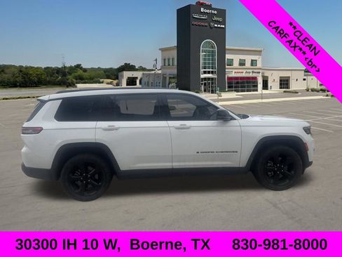 Used 2023 Jeep Grand Cherokee L Laredo AWD/4WD image 2