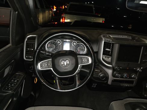 Used 2021 RAM 1500 Big Horn RWD image 11