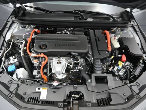 Used 2025 Honda Accord Sport image 12