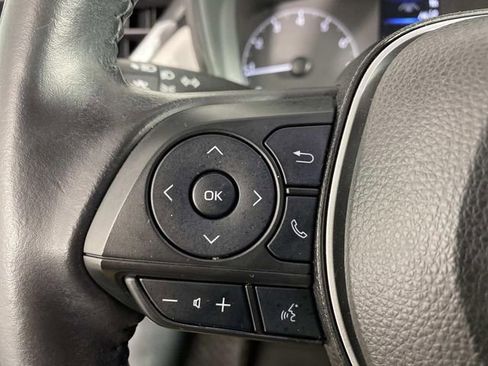 Used 2023 Toyota Corolla Cross LE w/ Moonroof Package image 19