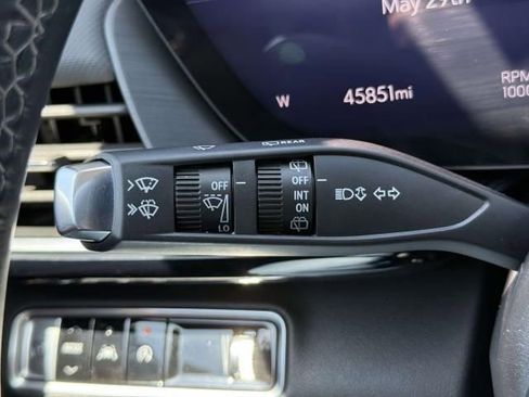 Used 2024 Buick Envision Preferred AWD/4WD image 19