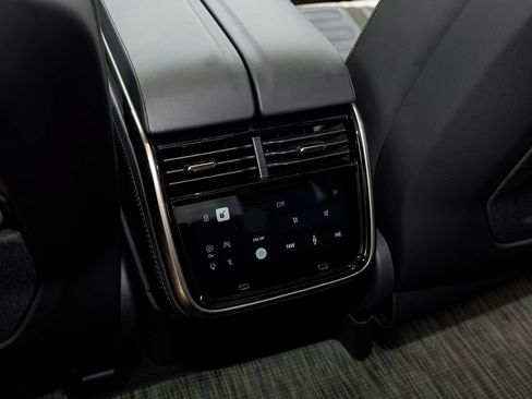 Used 2025 Rivian R1T Adventure AWD/4WD image 19