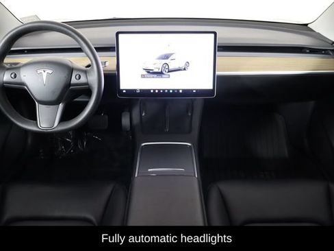 Used 2023 Tesla Model 3 Standard Range RWD image 11