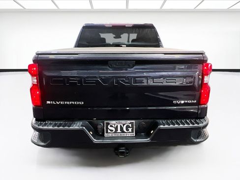 Used 2023 Chevrolet Silverado 1500 Custom RWD image 5