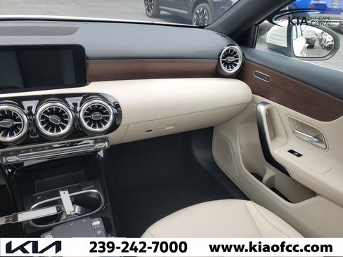 Used 2022 Mercedes-Benz A 220 4MATIC image 14