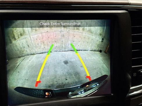 Used 2018 RAM 1500 Laramie w/ Convenience Group image 13