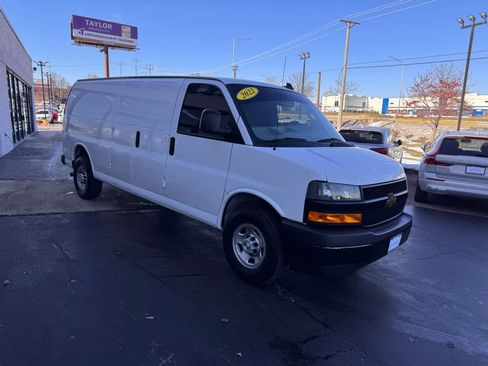 Used 2022 Chevrolet Express 2500 Extended w/ Driver Convenience Package image 7