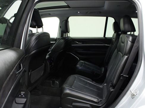 Used 2021 Jeep Grand Cherokee L Limited w/ Trailer Tow Group (B) image 13