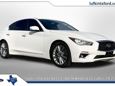 Used 2021 INFINITI Q50 Luxe image 1