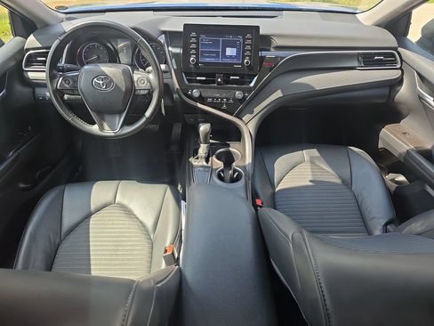 Used 2024 Toyota Camry SE FWD image 27