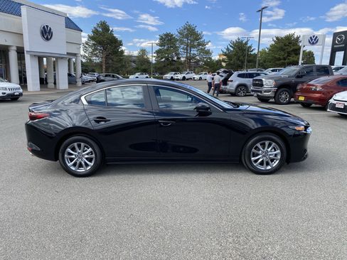 Used 2026 MAZDA MAZDA3 s FWD image 47