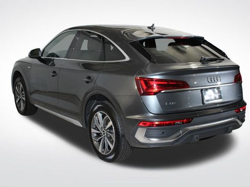 Certified 2025 Audi Q5 2.0T Premium image 8