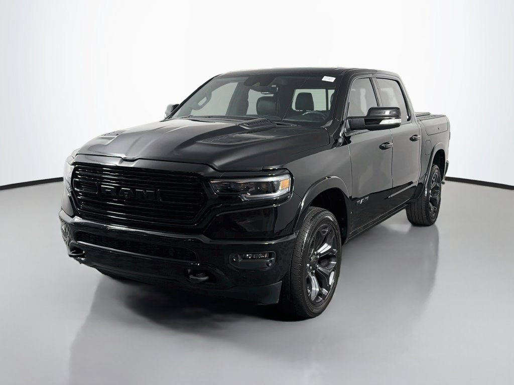 Used 2020 RAM 1500 Limited w/ Black Appearance Package AWD/4WD image 3