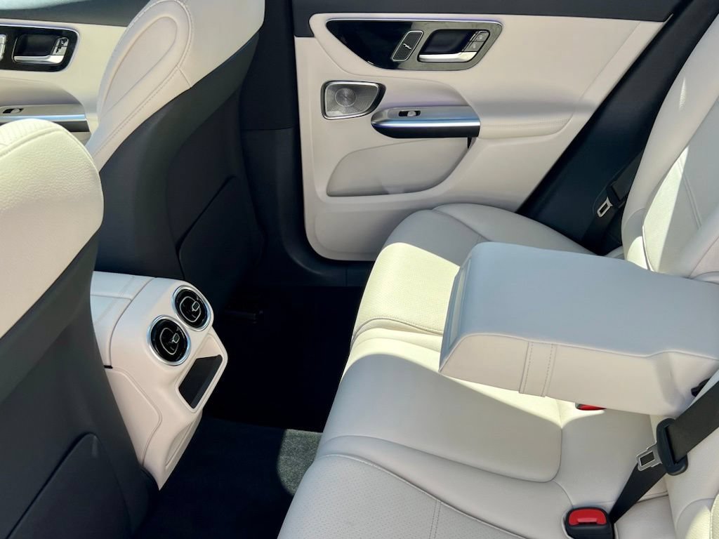 Certified 2026 Mercedes-Benz GLC 300 4MATIC image 26