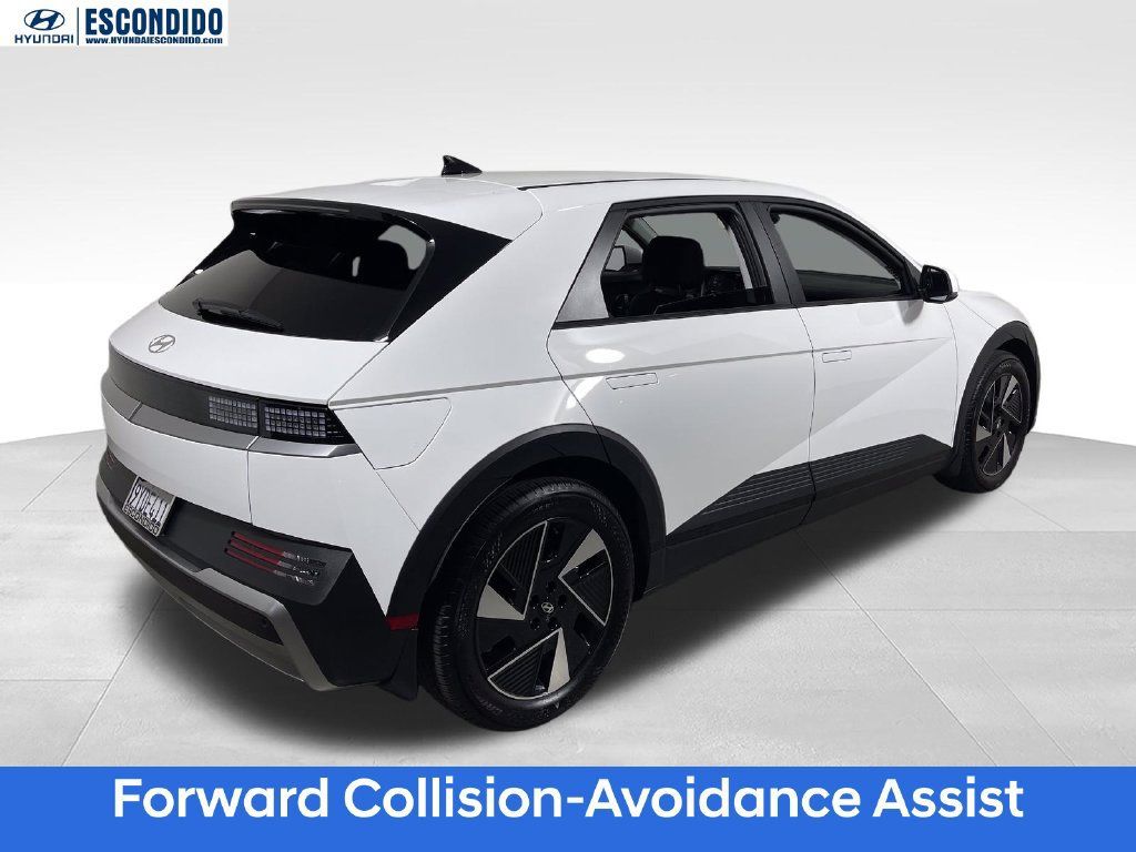 Certified 2026 Hyundai Ioniq 5 SEL RWD image 3