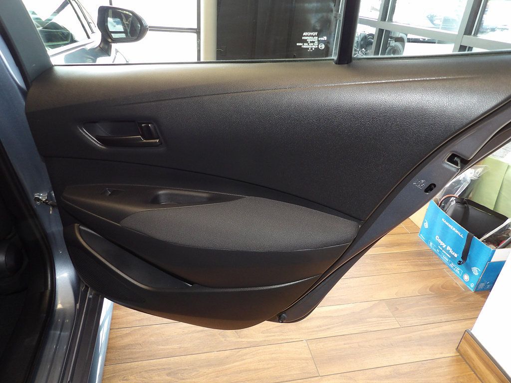 Used 2023 Toyota Corolla LE FWD image 15