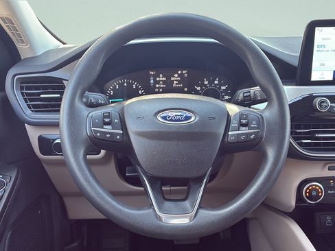 Used 2021 Ford Escape SE FWD image 23